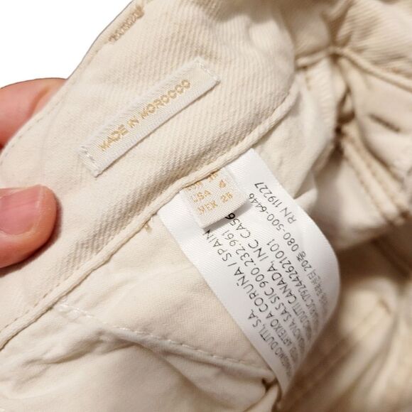 2/$20 Vintage 90s Cream Colour Denim Jeans Size: 4US - Picture 4 of 6